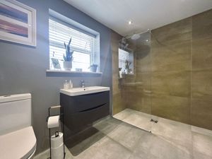 Photo 21- click for photo gallery